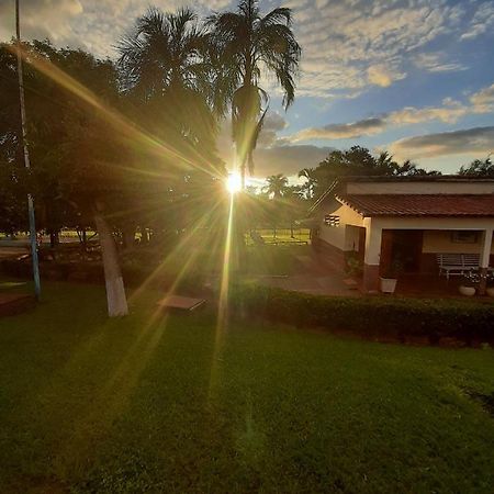 Associacao Sabesp Cardoso - Sp Hotel Eksteriør billede