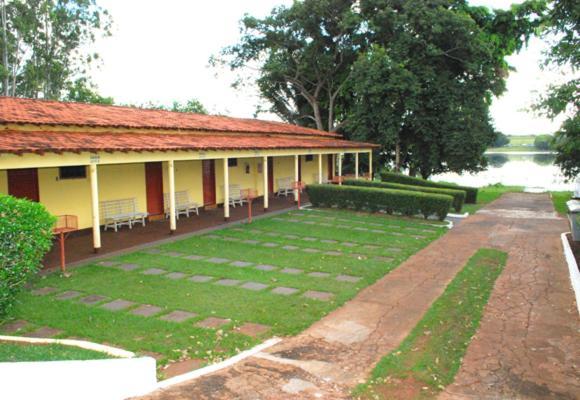 Associacao Sabesp Cardoso - Sp Hotel Eksteriør billede